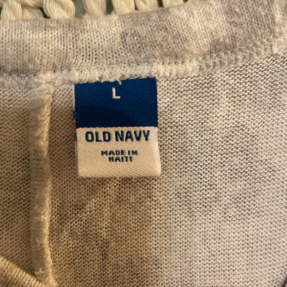 Gray And White Cheetah Print Top - Picture 4 of 4